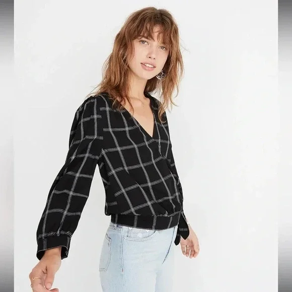 Madewell Wrap Top Size S - Picture 2 of 10